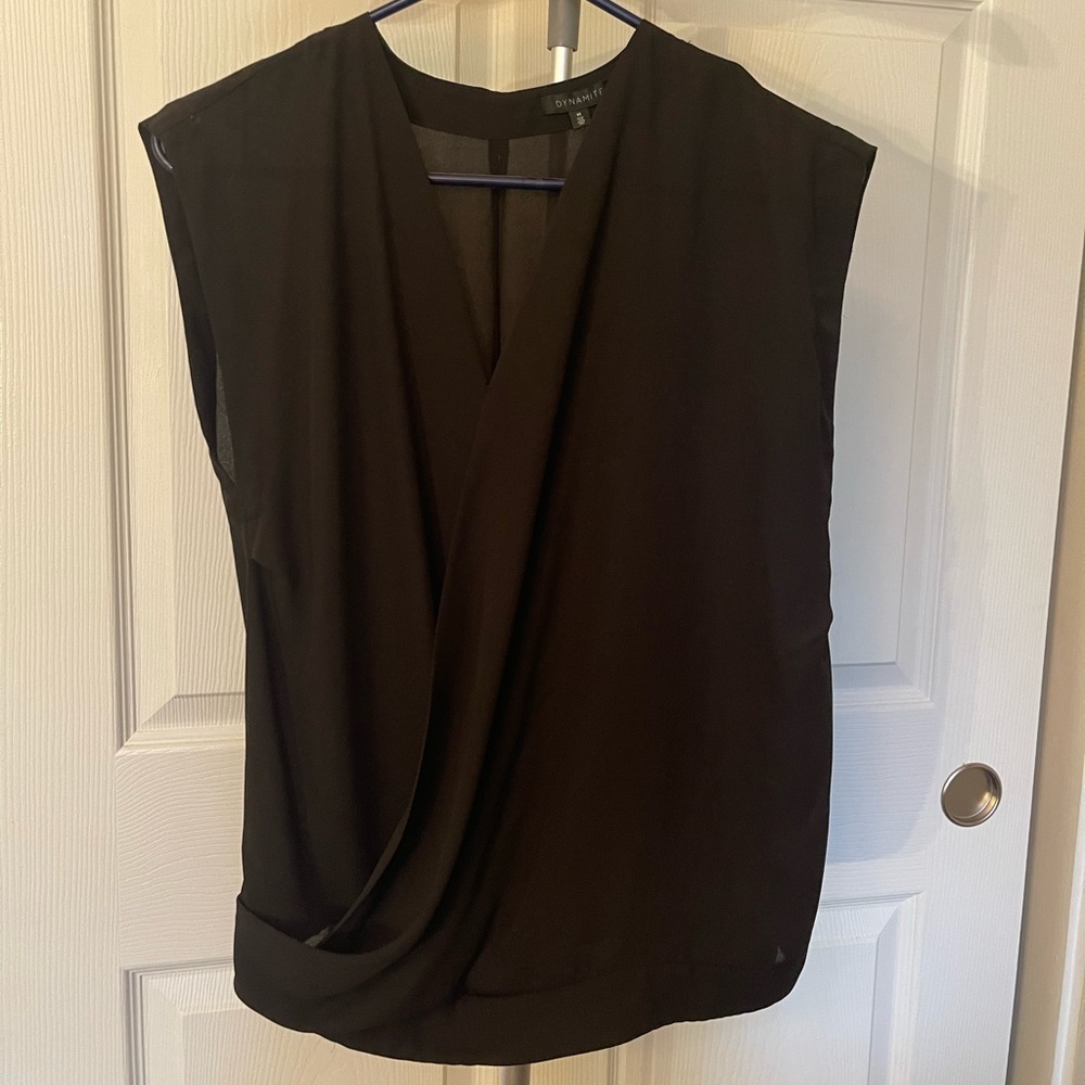 Dynamite Sleeveless Blouse